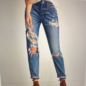 American Eagle Outfitters Tomgirl Distressed straight leg slouchy Jeans 6